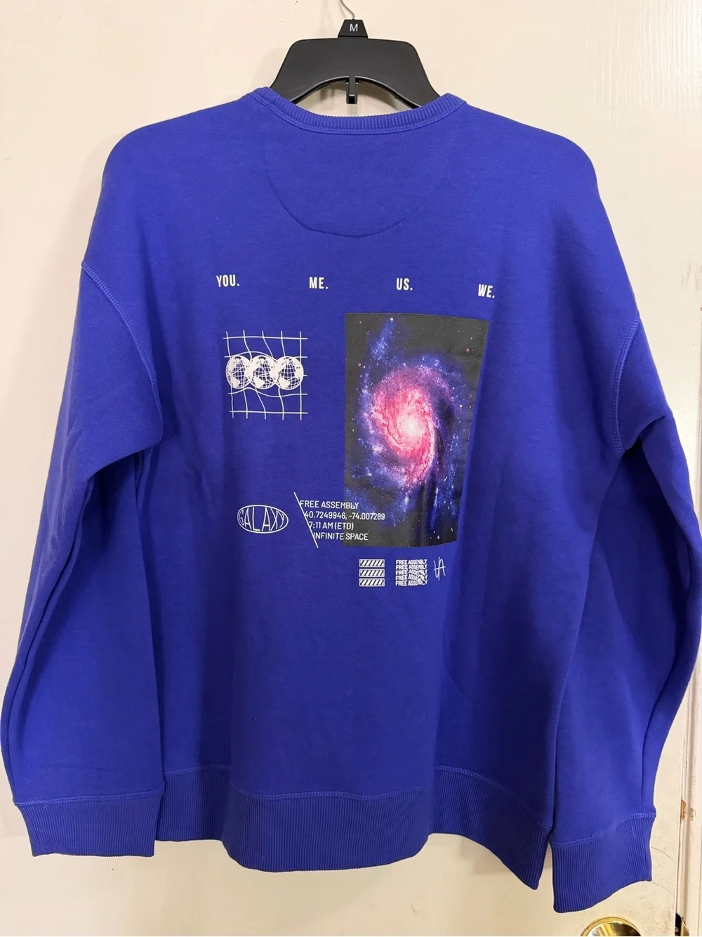 Free Assembly classic crewneck